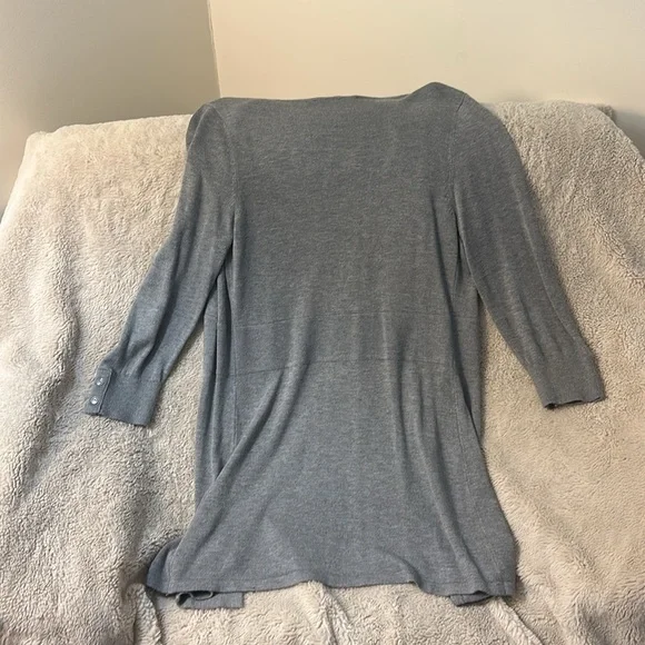 White House Black Market Grey 3/4 sleeve Cardigan - Picture 4 of 4